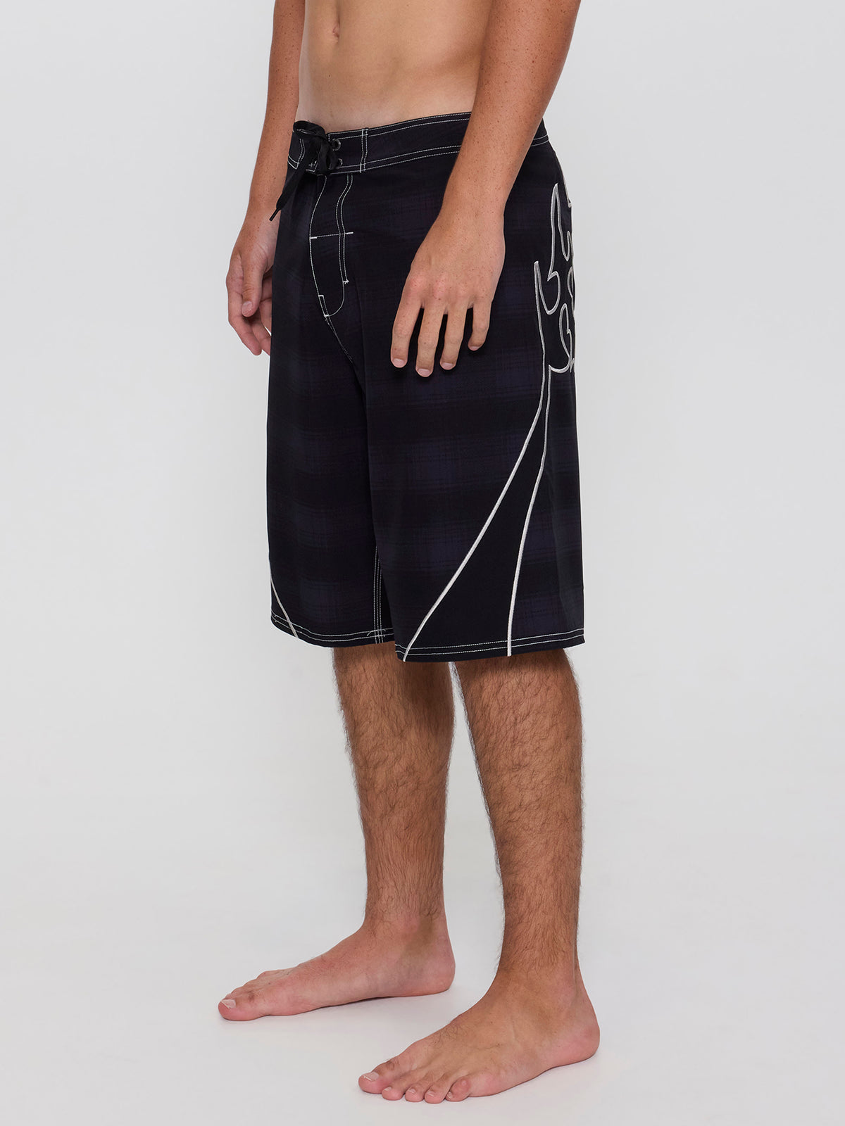 Dagger Boardshort - Black Plaid 26