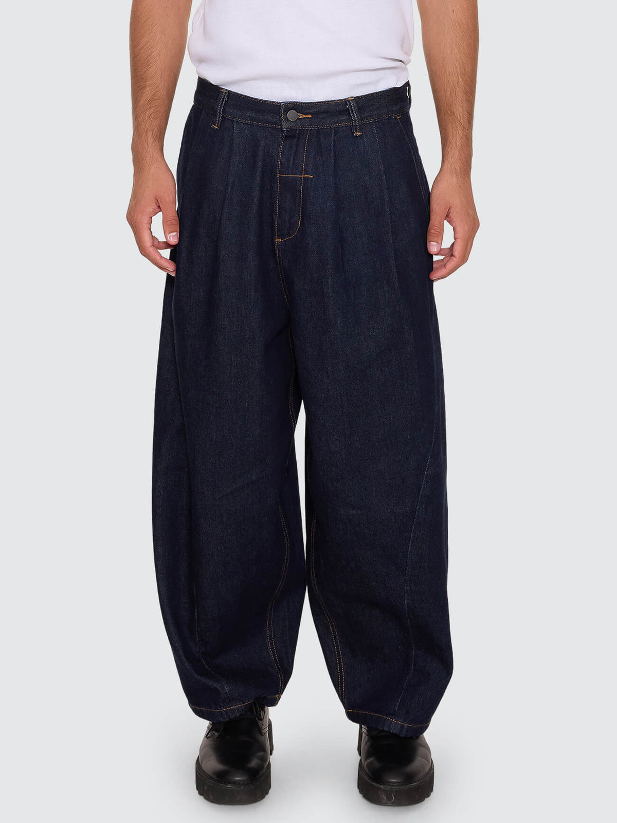 Chaos Barrel Leg Denim Balloon Baggy Pant - Raw Indigo 26