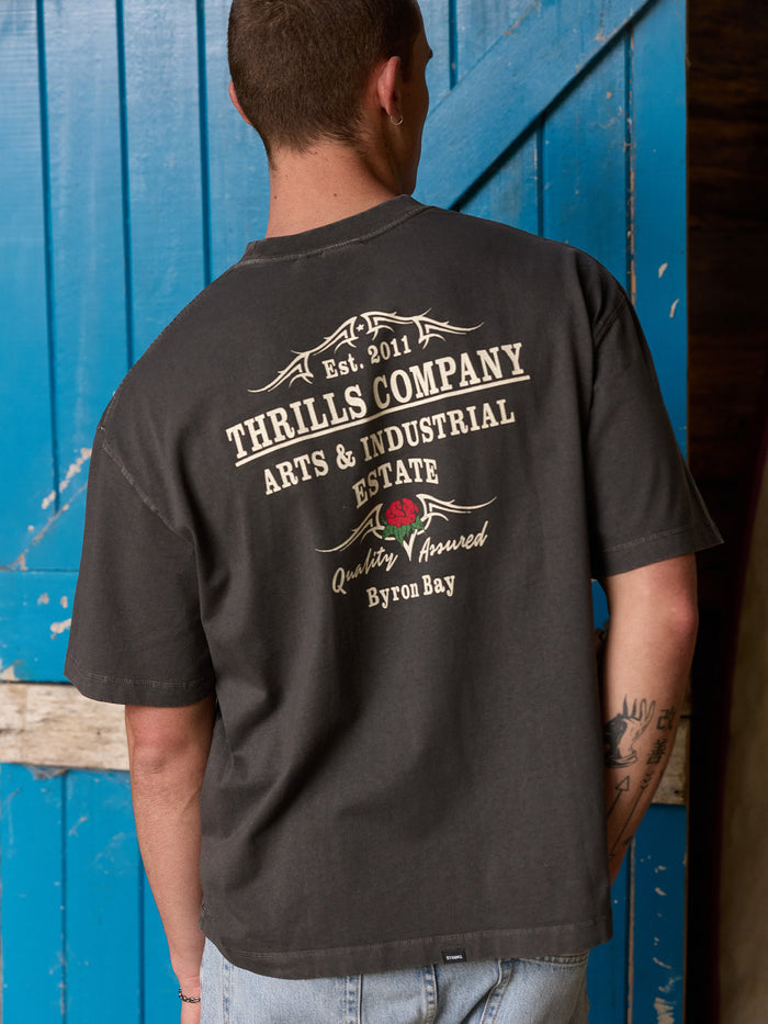 Banner Of Strength Box Crop Tee - Merch Black