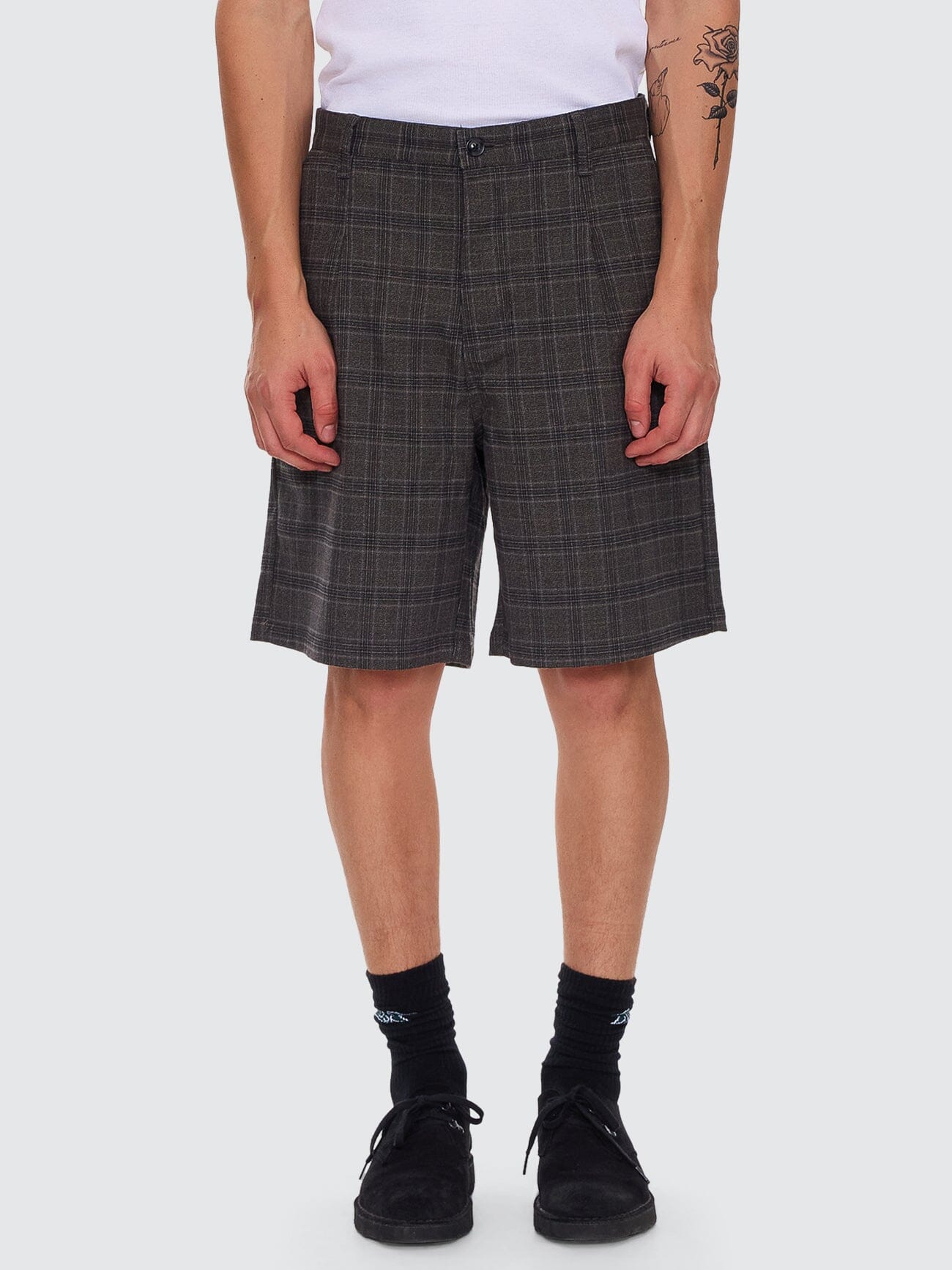 Jacob Plaid Short - Black 28