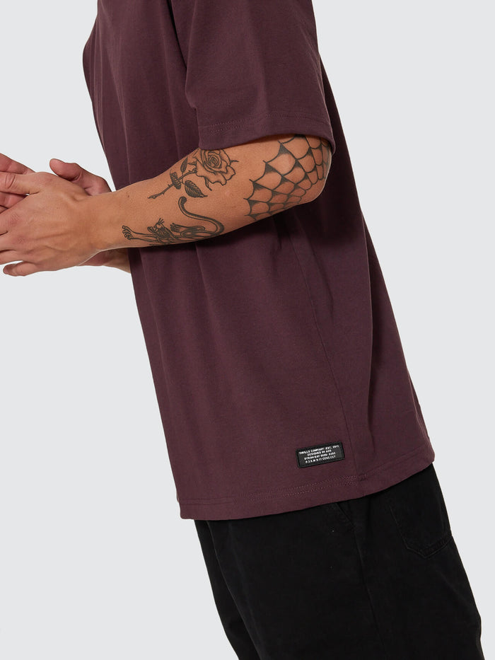 Thrills Military Oversize Tee - Aubergine XS