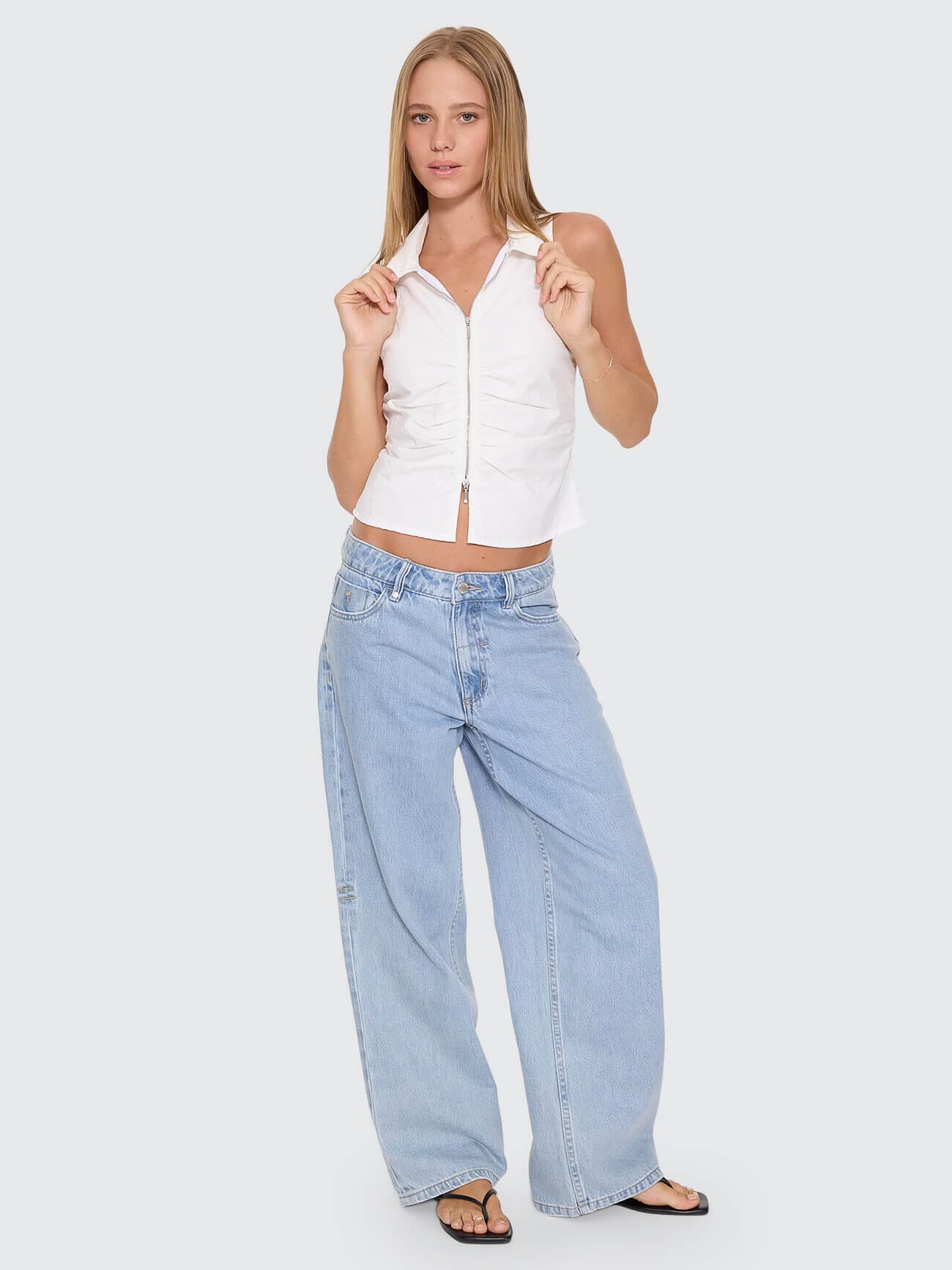 Andy Zip Sleeveless Shirt - White 4