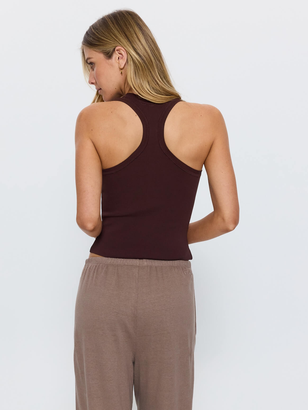 Astra V Neck Tank - Cocoa 4
