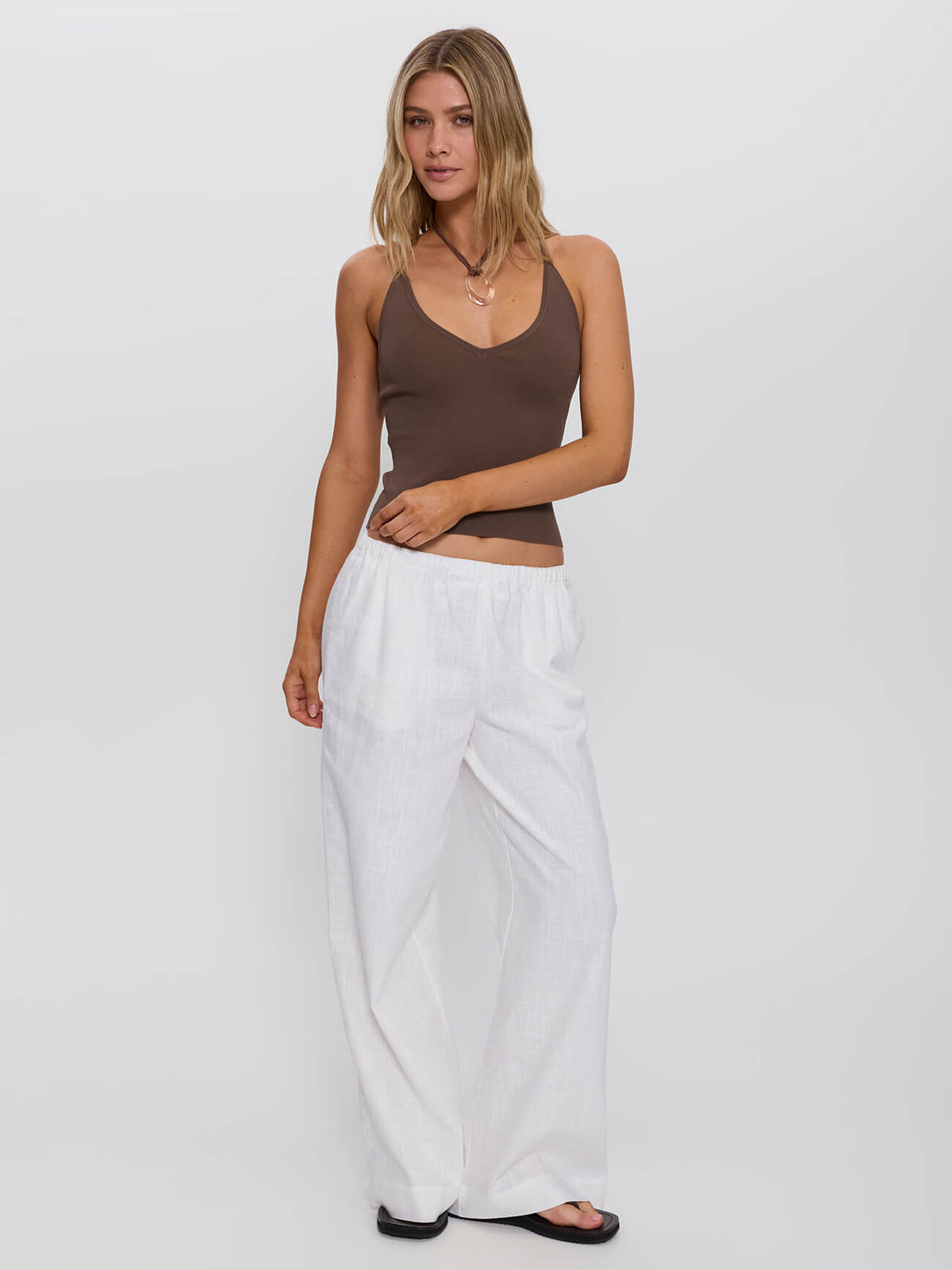 Anna V Neck Tank - Cocoa 4