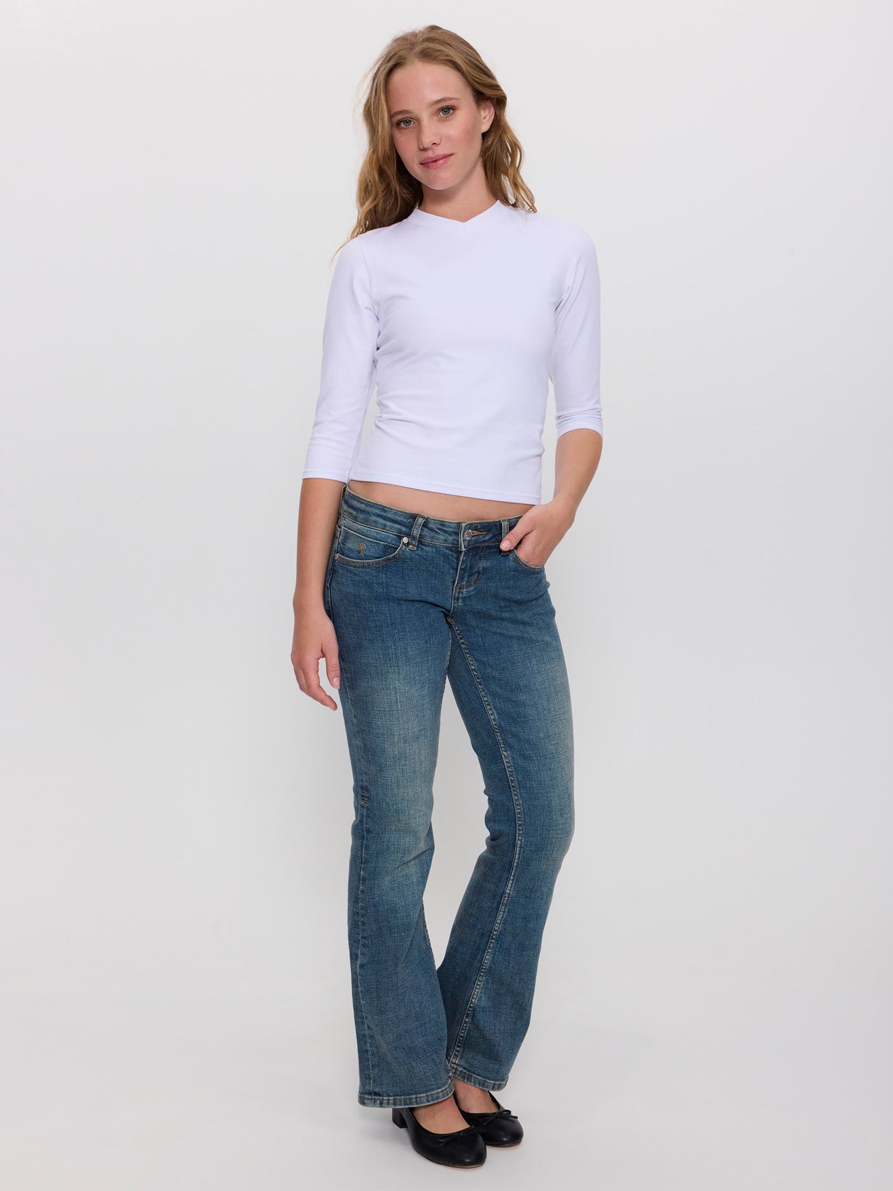 Annie V-Neck 3/4 Sleeve Top - White 4