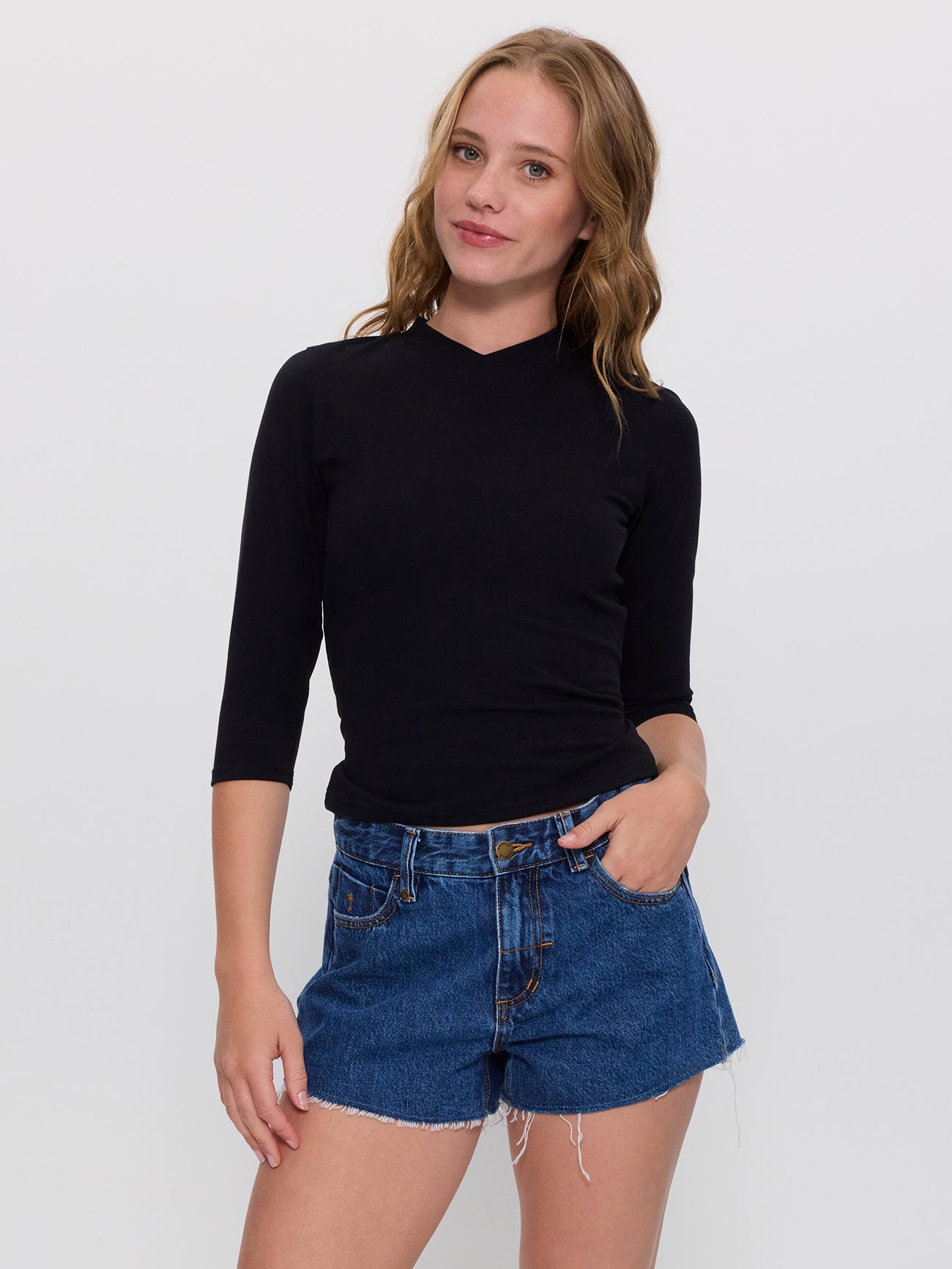 Annie V-Neck 3/4 Sleeve Top - Black 4
