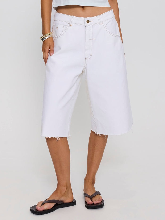 Darcy Low Rise Embro Short - Vintage White 4