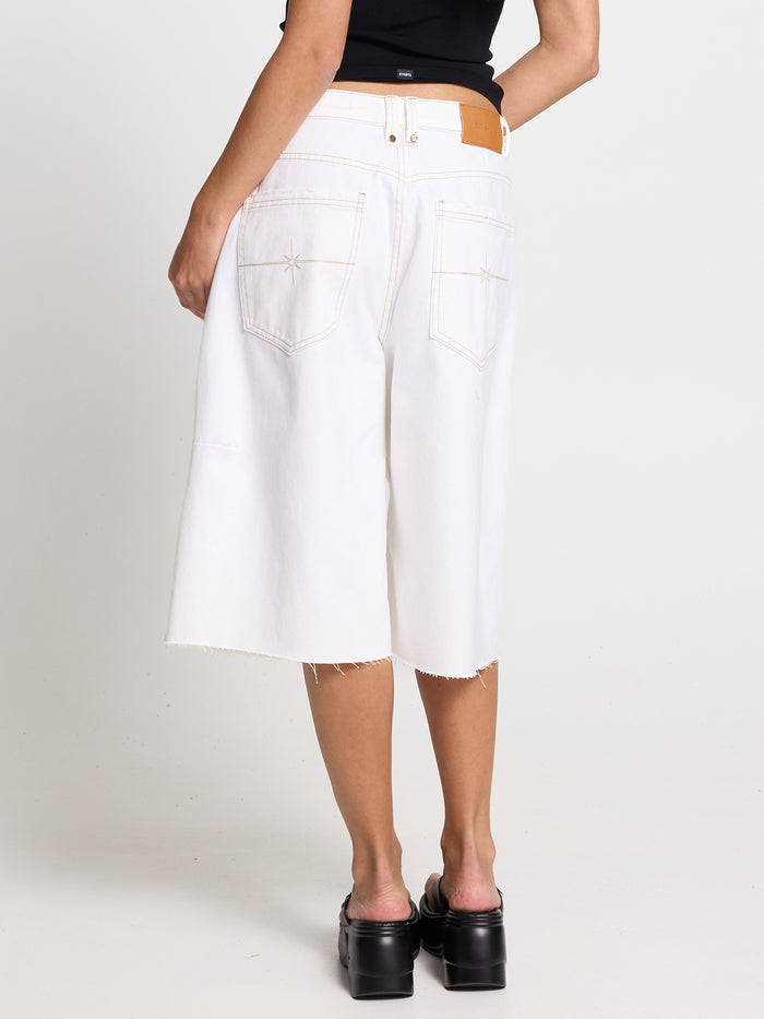 Darcy Low Rise Embro Short - Vintage White