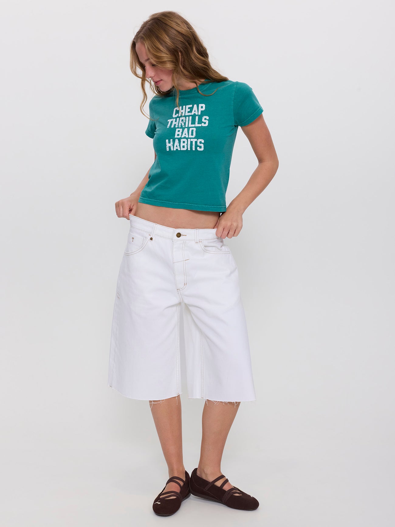 Darcy Low Rise Embro Short - Vintage White 4
