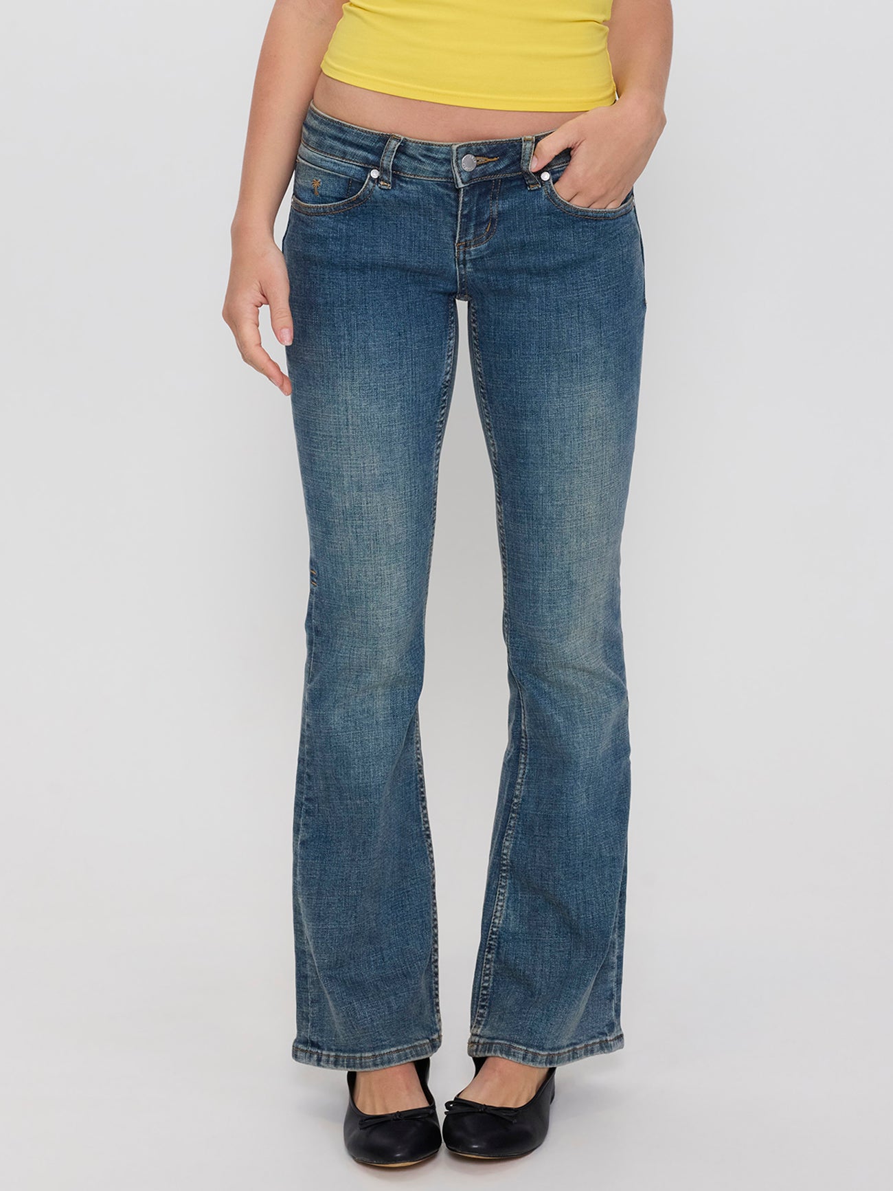 Dakota Super Low Kick Jean - Cyclone Blue 4
