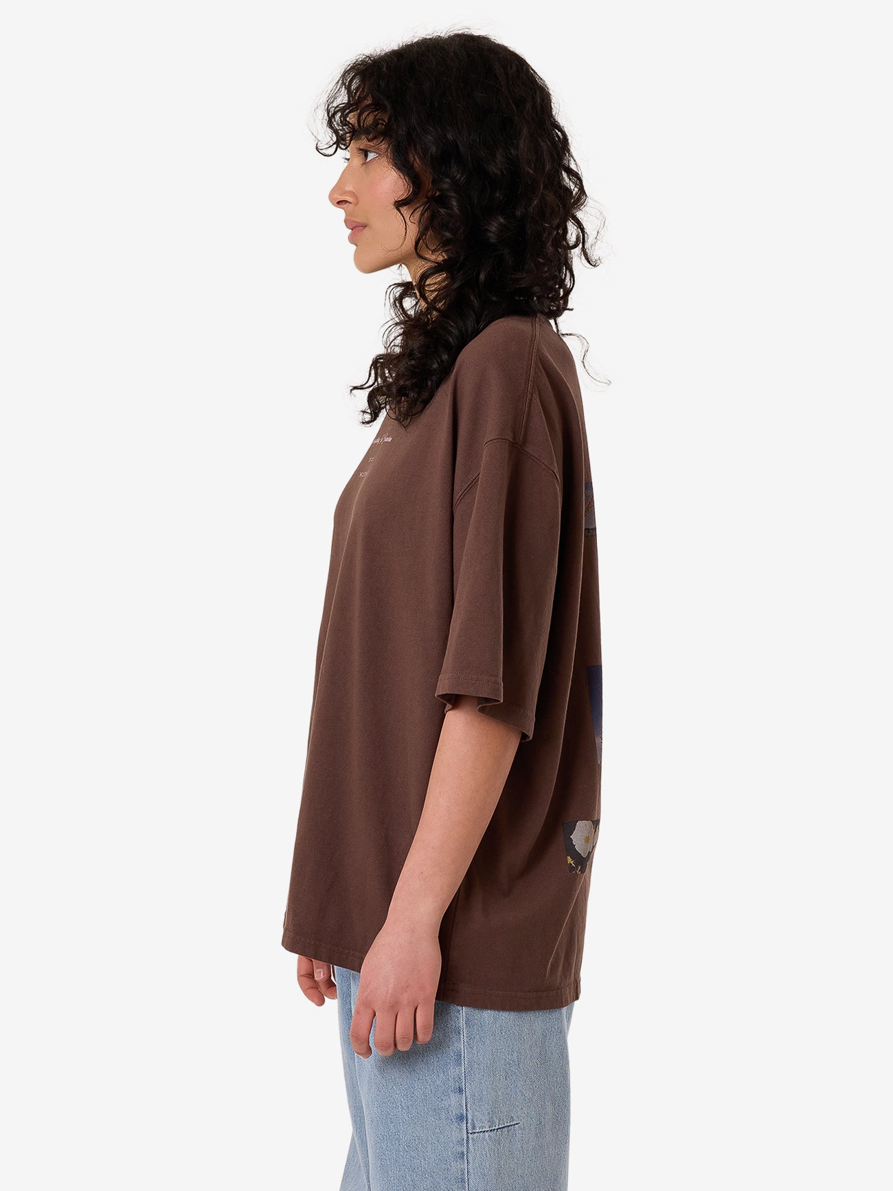 Dalia Oversized Tee - Coffee 4