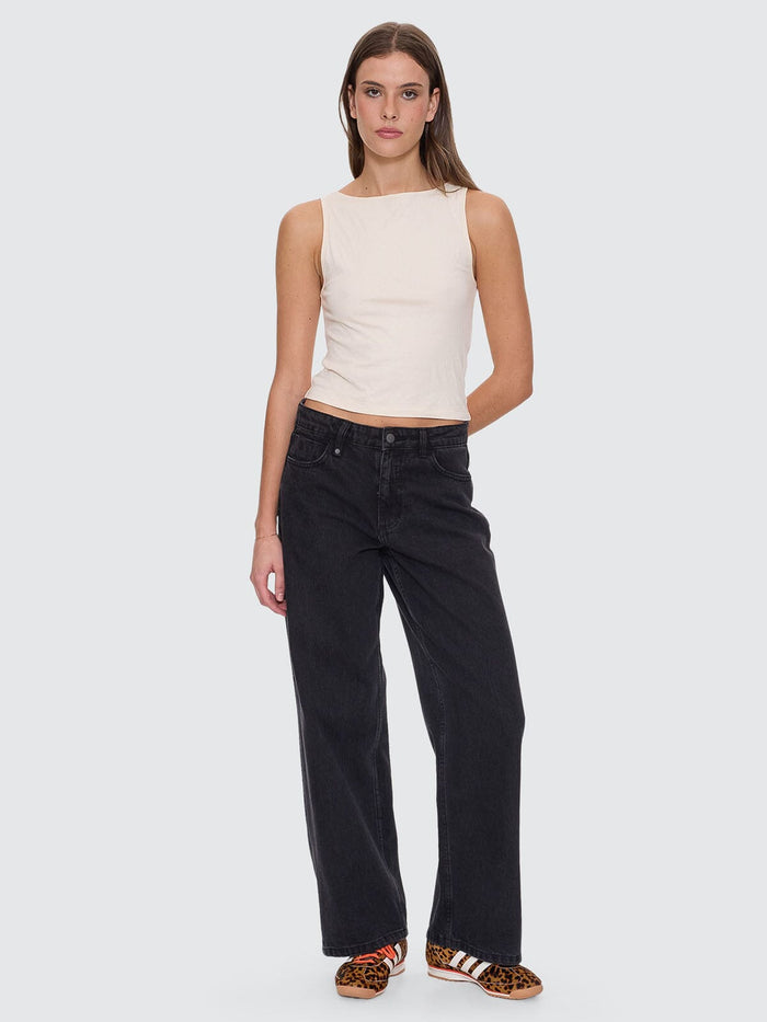 Bounty Tank - Heritage White 4