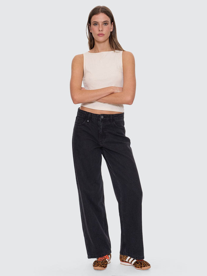 Bounty Tank - Heritage White 4