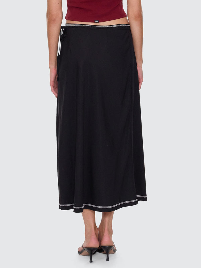 Contour Midi Skirt - Black 4