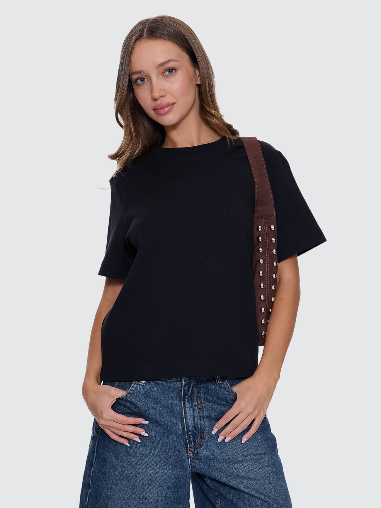 Essential Tee - Black 4