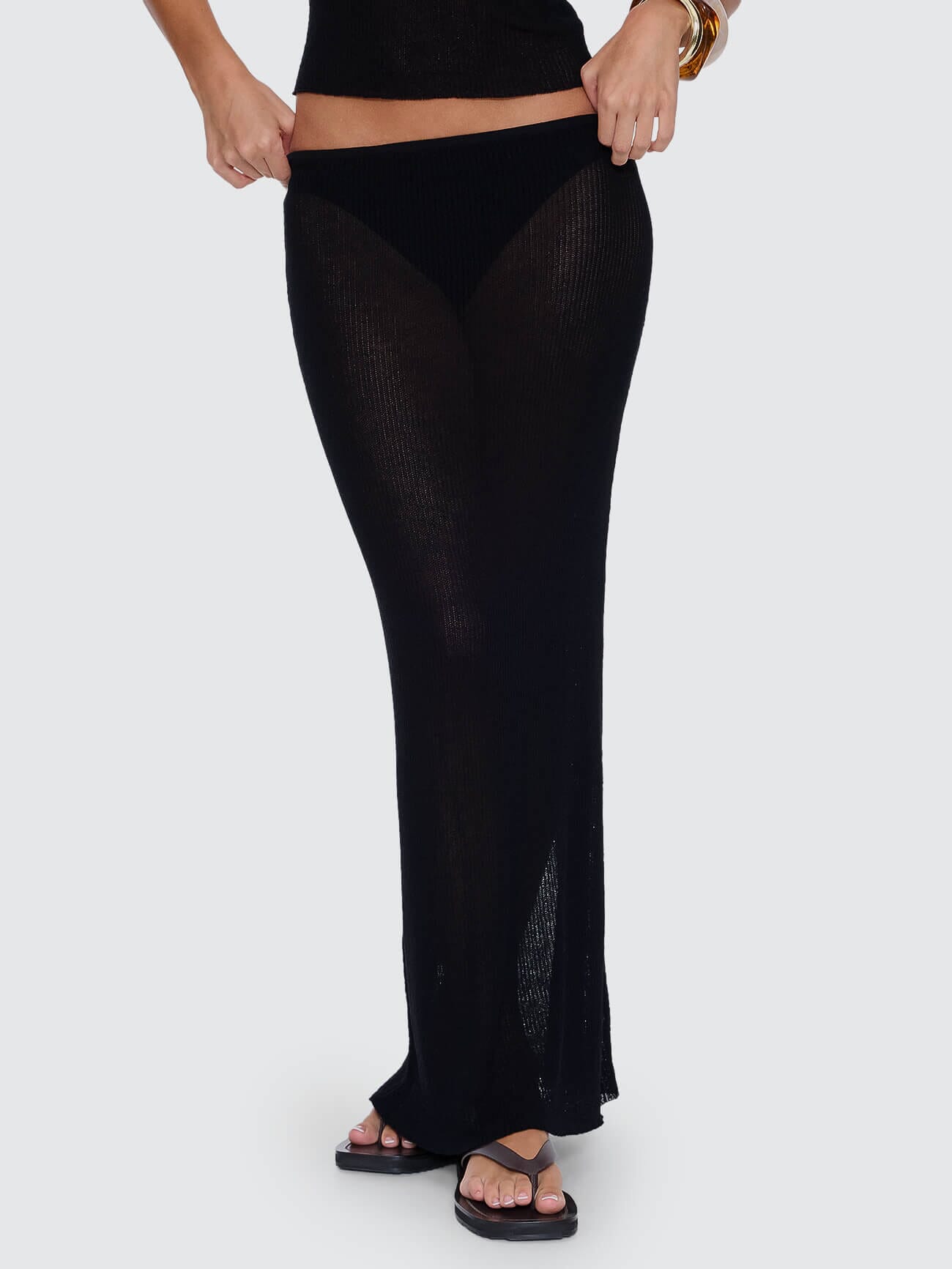 Dissolve My Mind Knit Maxi Skirt - Black 4