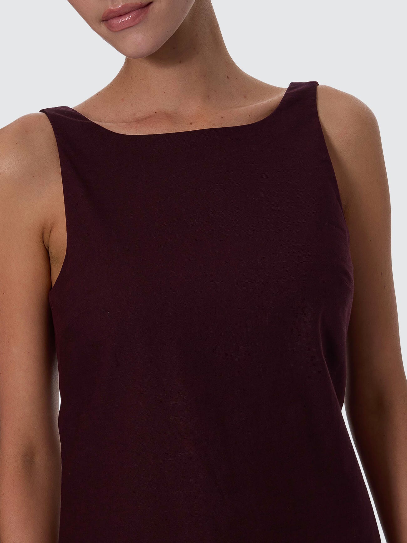 Evelyn Mini Dress - Bitter Chocolate 4