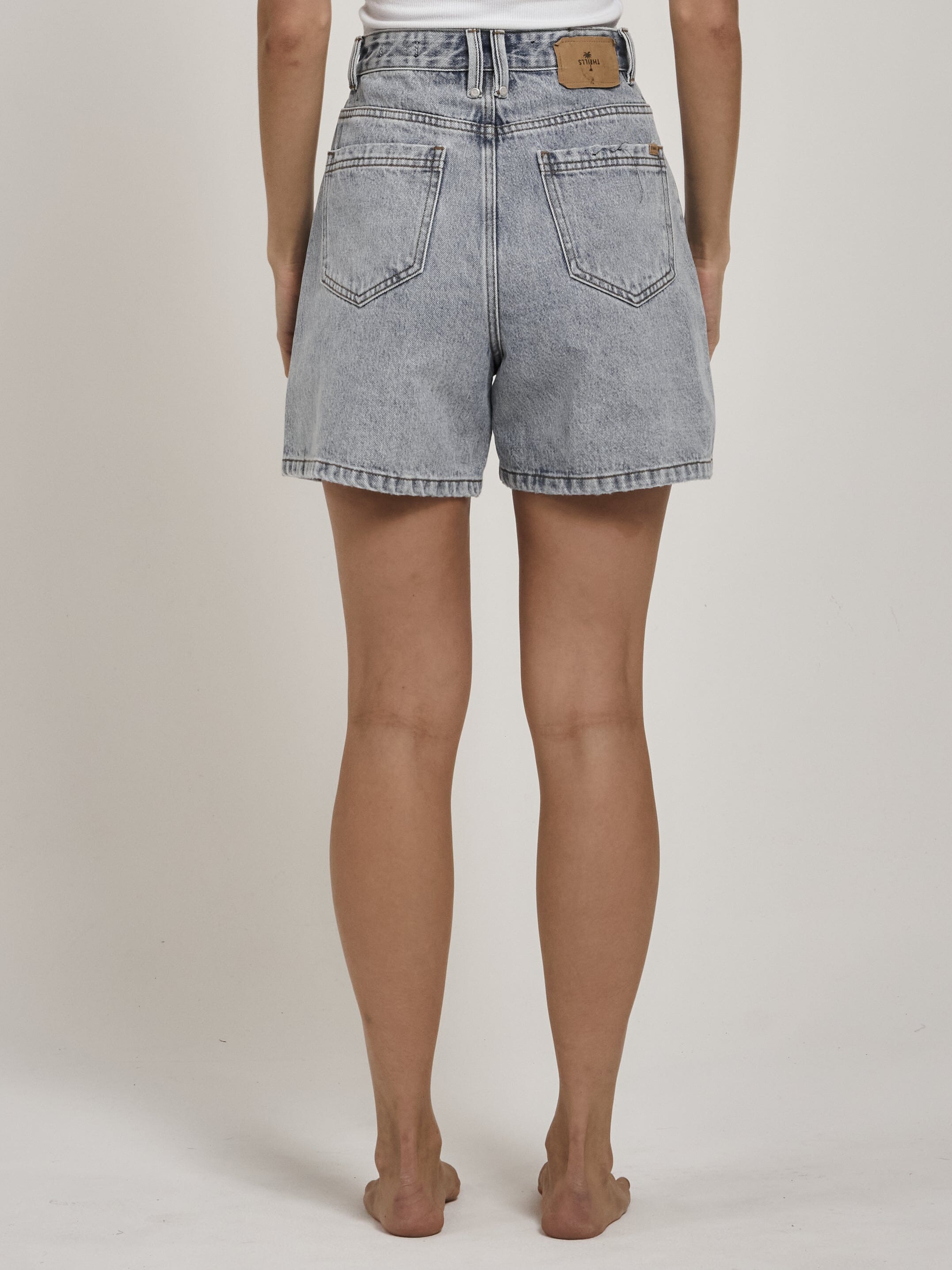 Jean store shorts garage