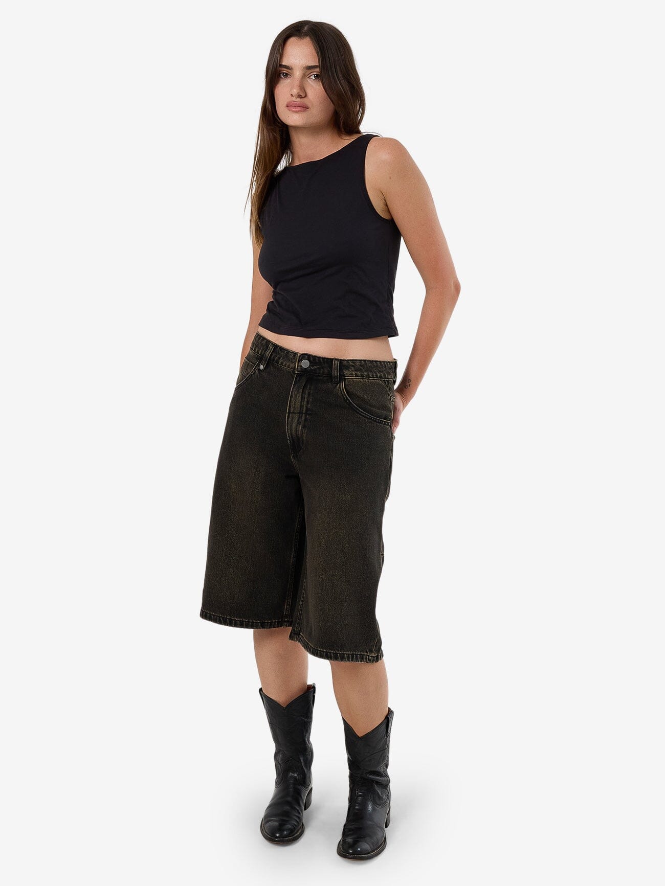 Darcy Short - Dirty Olive Black 4