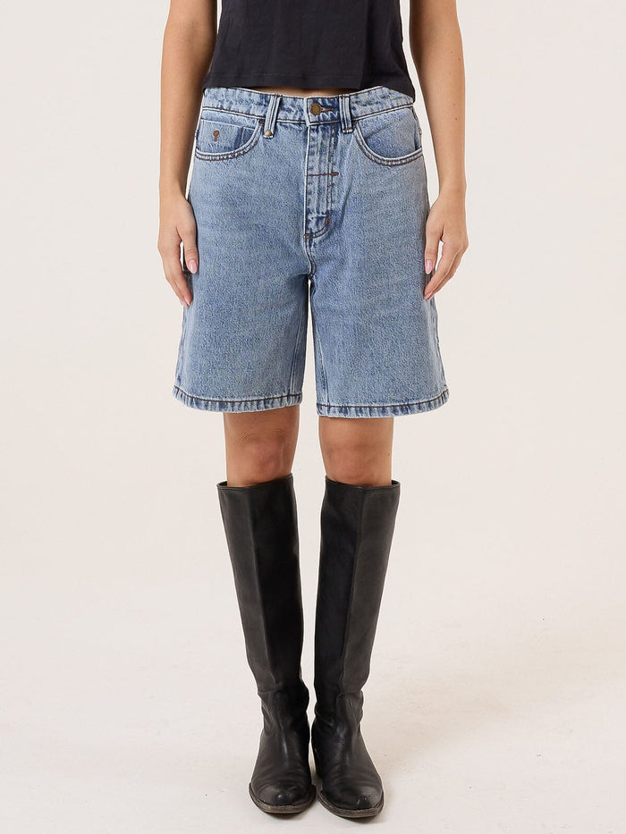 Reagan Slouch Short - Vintage Stone Blue 4