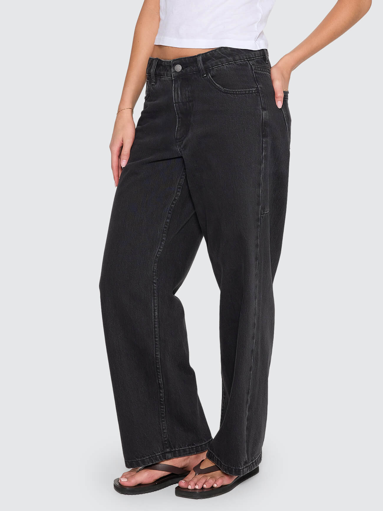 Billie Low Rise Baggy Jean - Aged Black