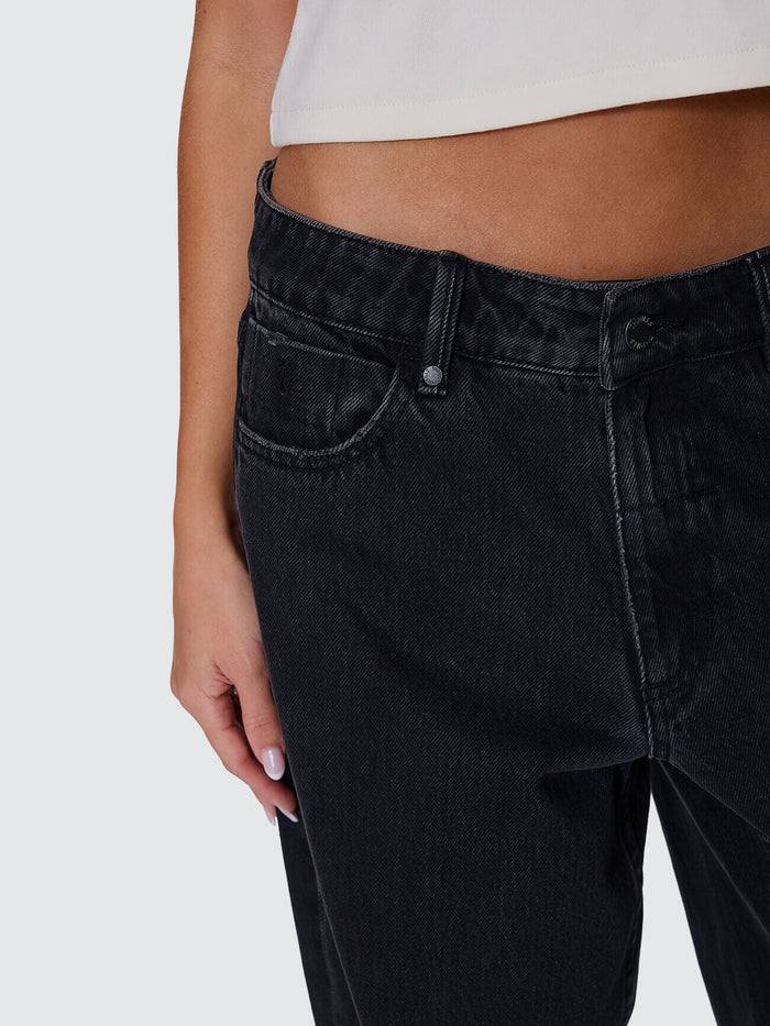 Billie Low Rise Baggy Jean - Aged Black 4