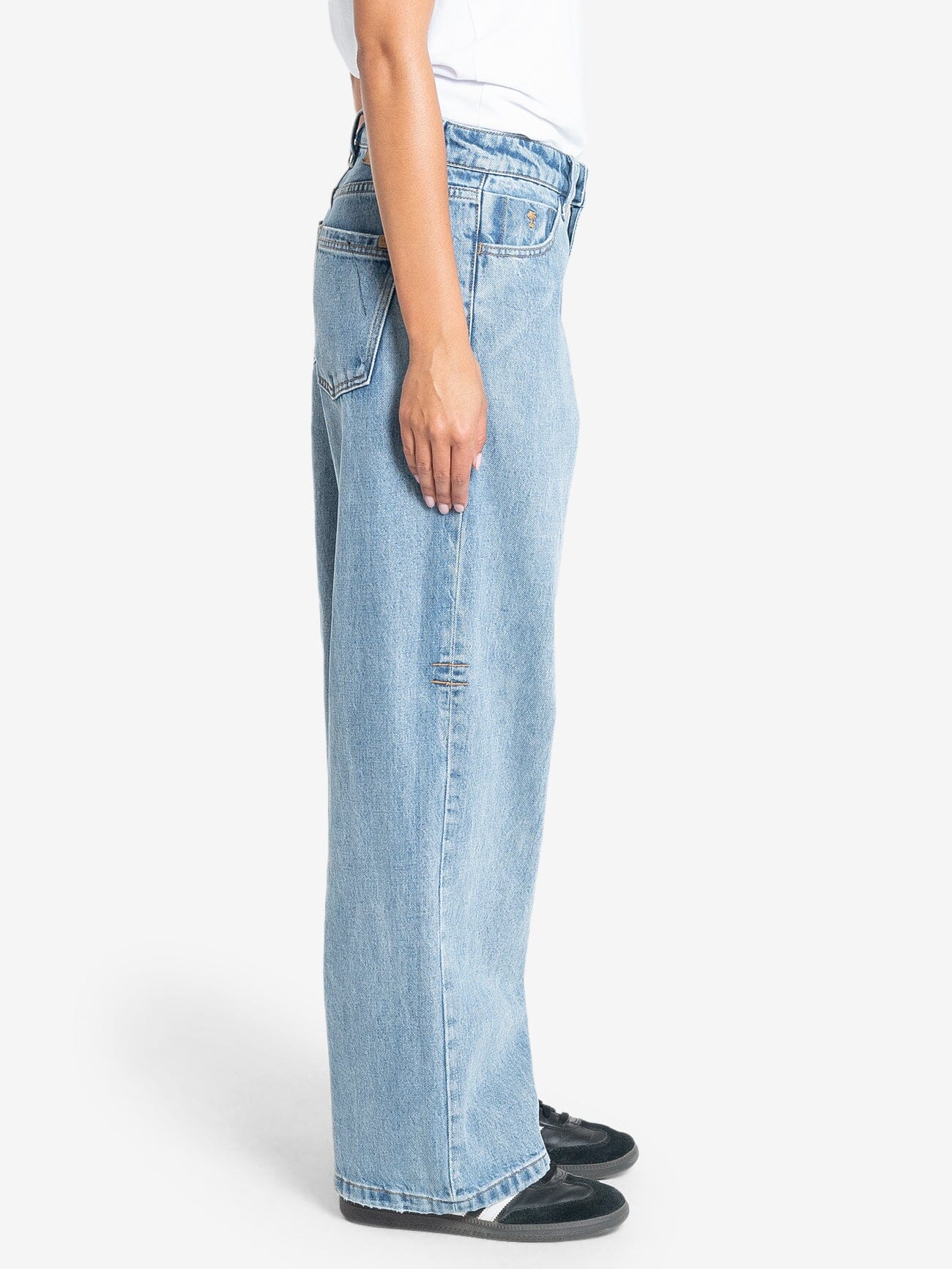 Billie Low Jean - Vintage Timeworn Blue 4