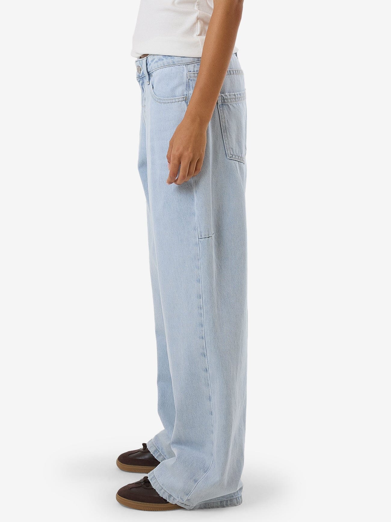 Billie Low Jean - Light Ash Blue 4