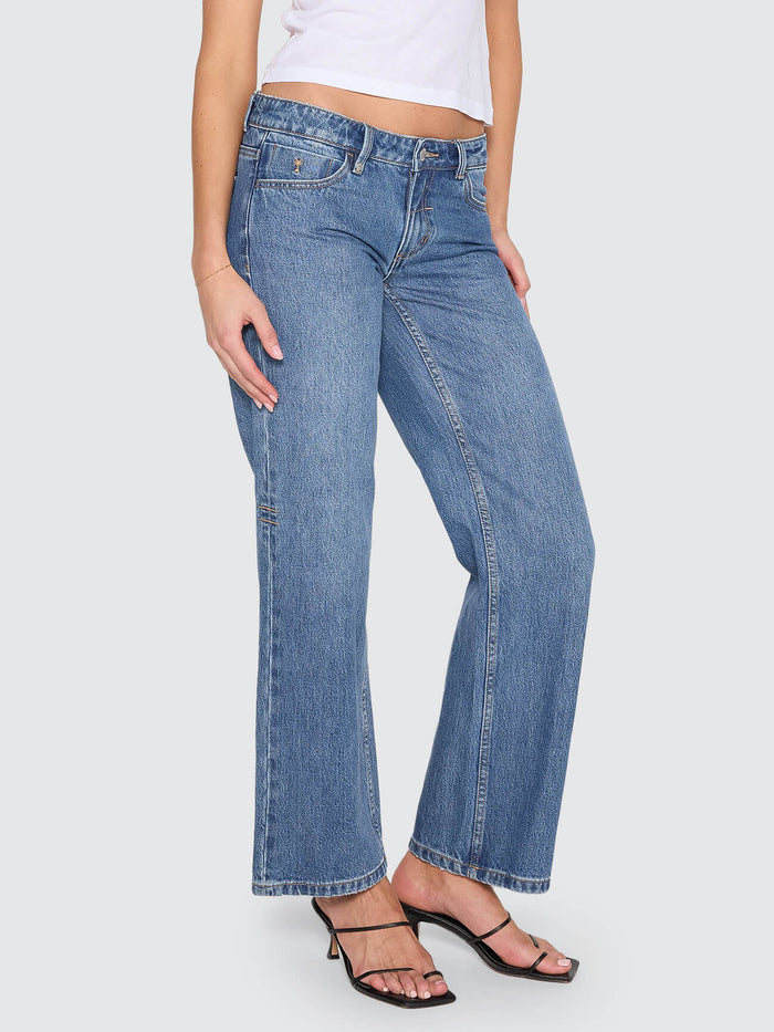 Saskia Low Rise Straight Jean - Darker Dust Blue