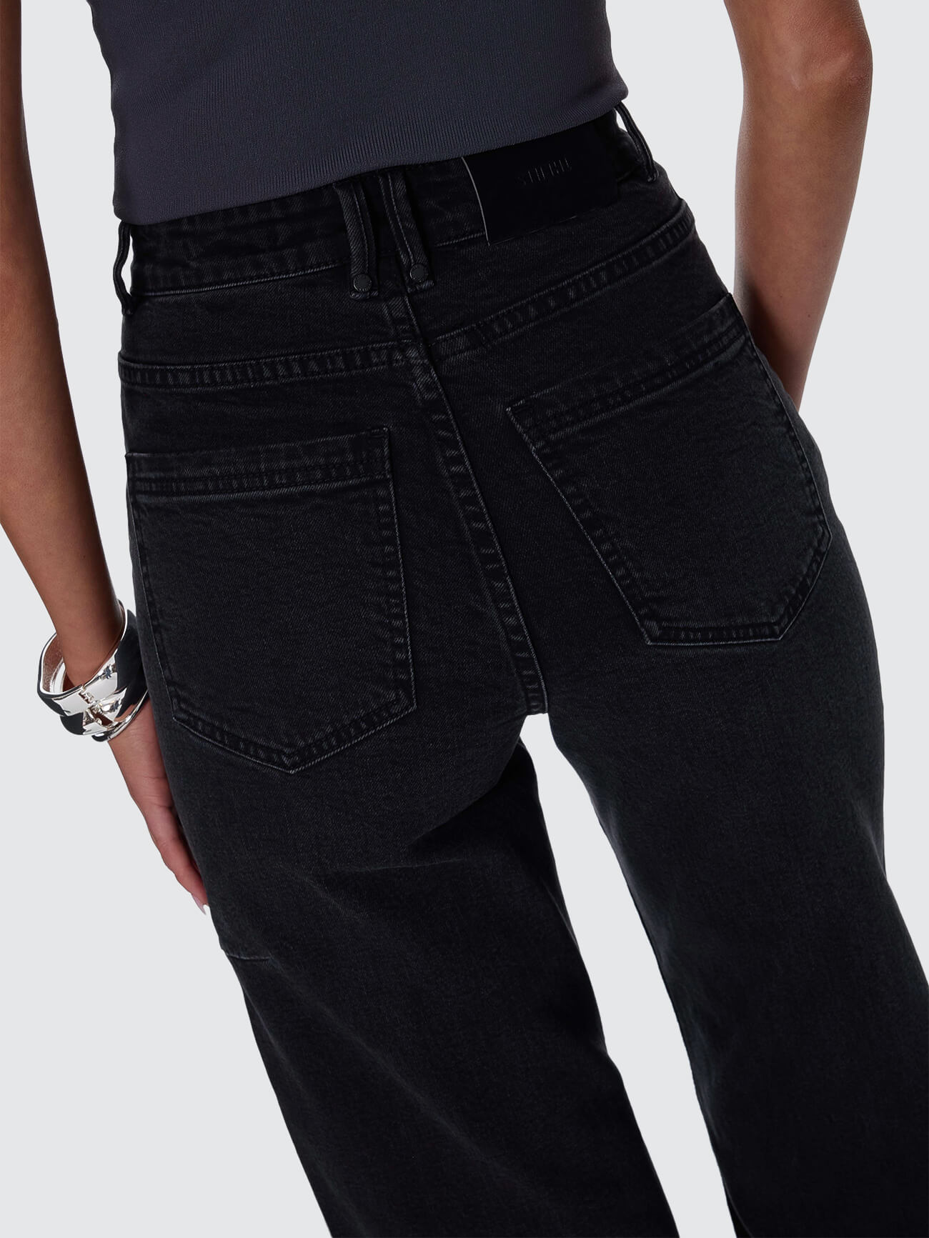 Holly High Rise Stretch Wide Jean - Aged Black 4