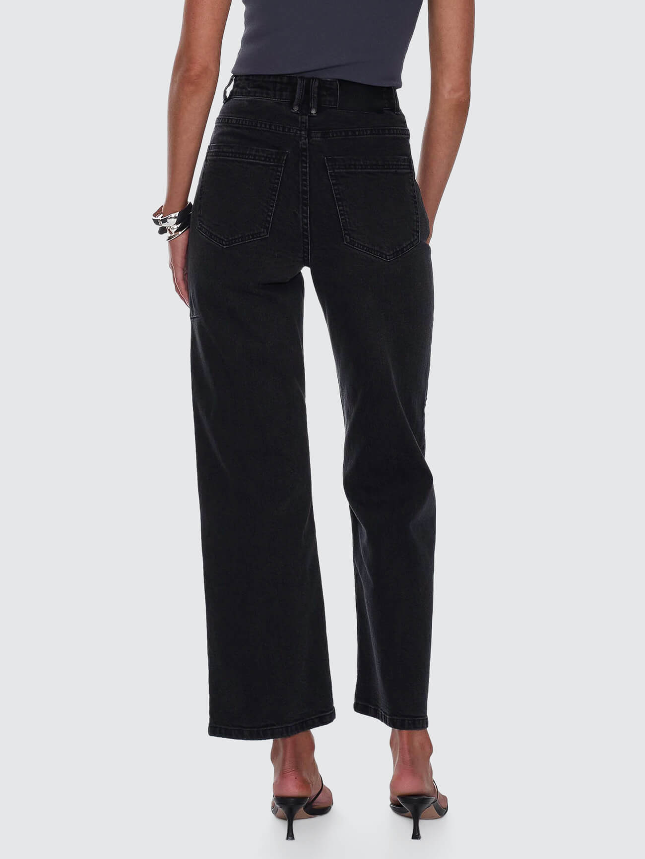 Holly High Rise Stretch Wide Jean - Aged Black 4
