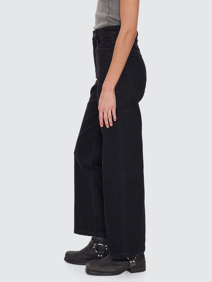 Holly High Rise Stretch Wide Jean - Black Rinse 4