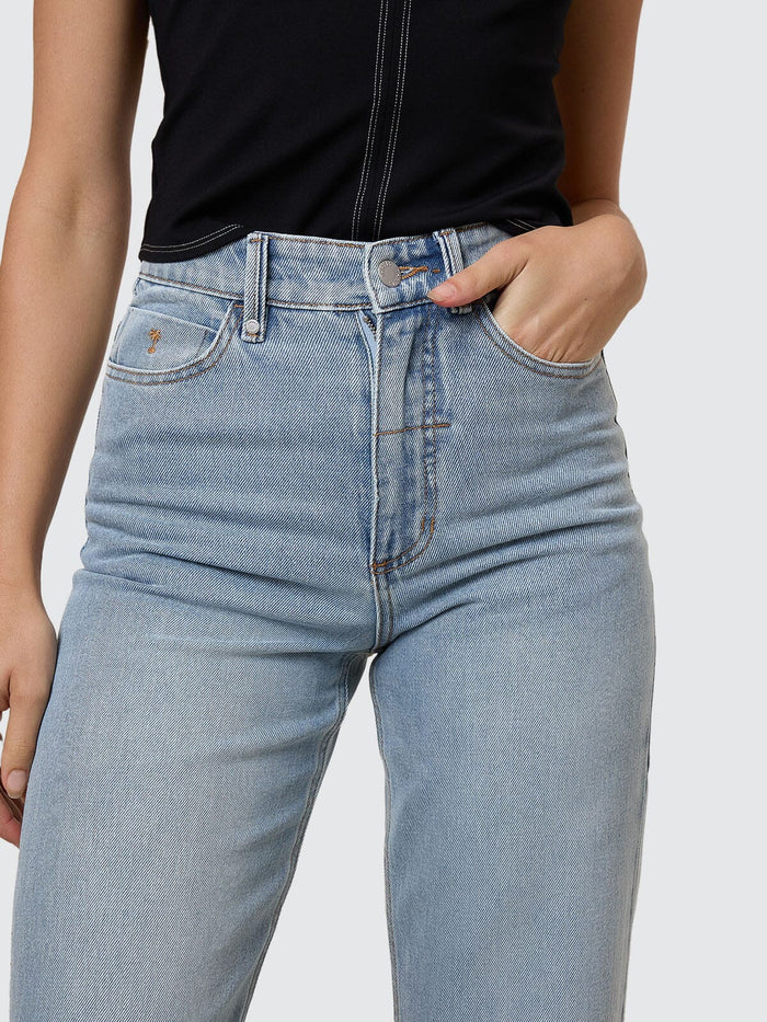 Holly Stretch Jean - Dusk 4