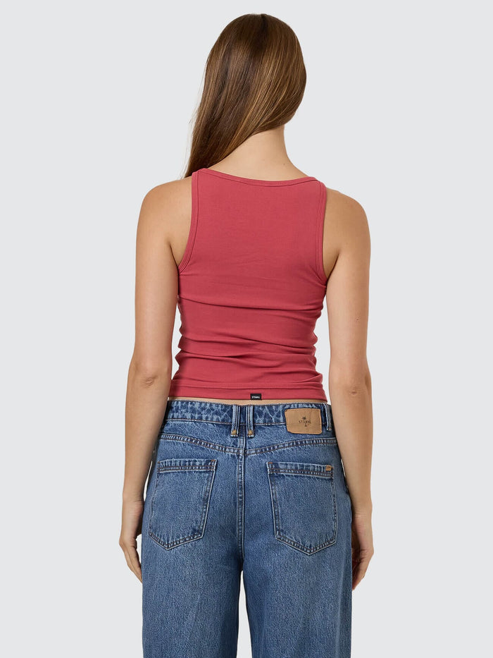 Minimal Thrills Scoop Tank - Redwood