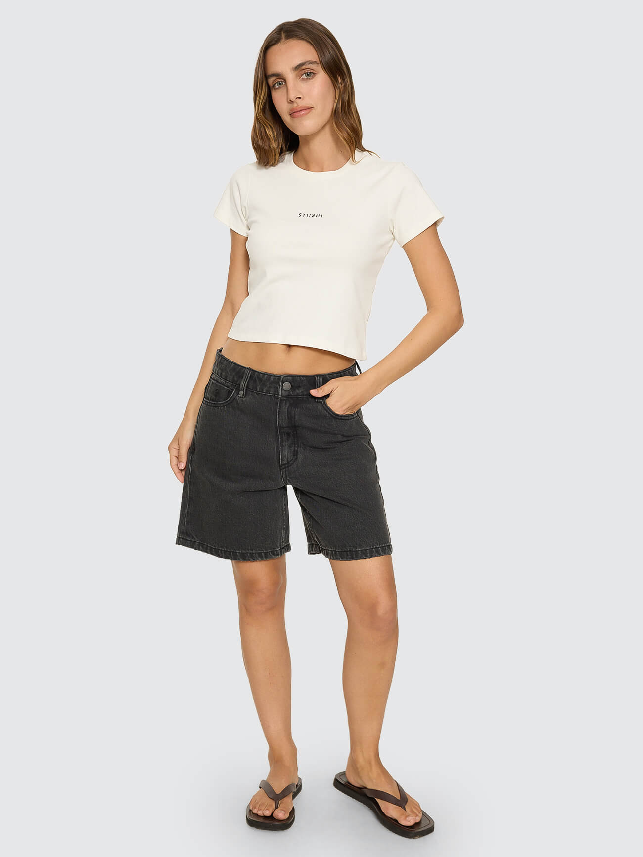 Billie Low Rise Baggy Embro Short - Ash Black 4