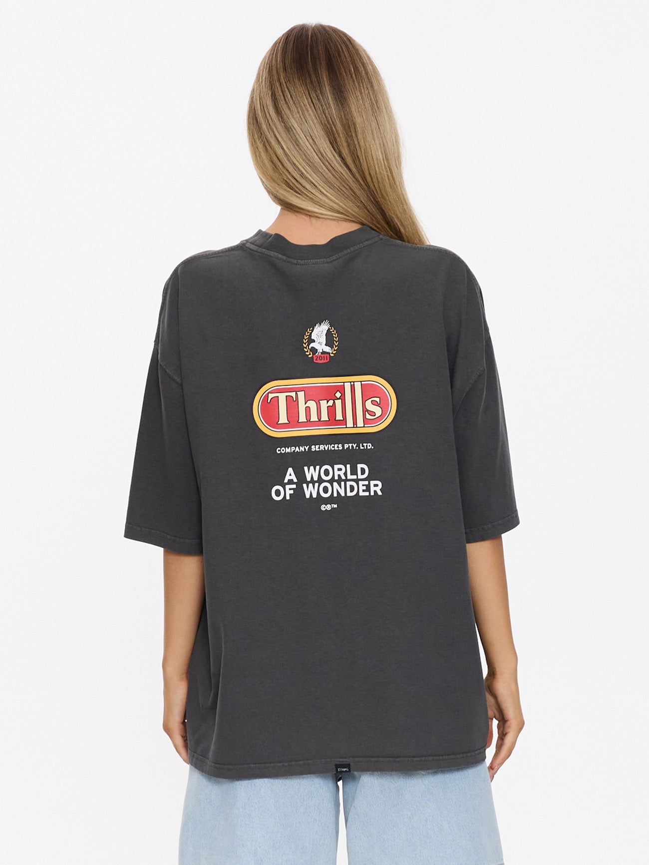 World Of Wonder Oversized Tee - Merch Black 4