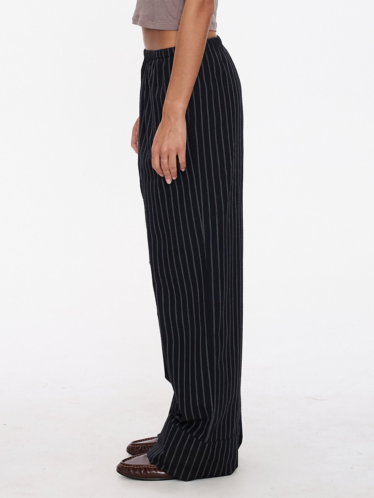 Unwind Stripe Pant - Black 4