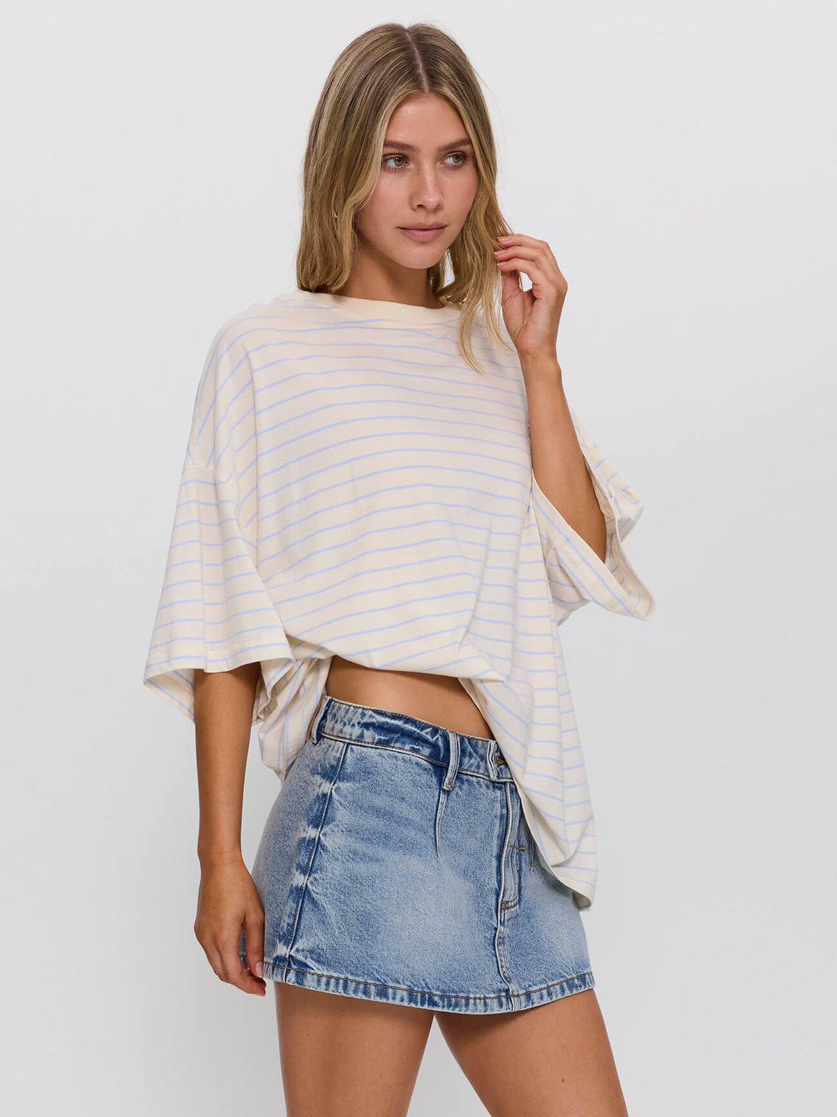 Coastal Slouch Tee - Placid Blue Stripe 4