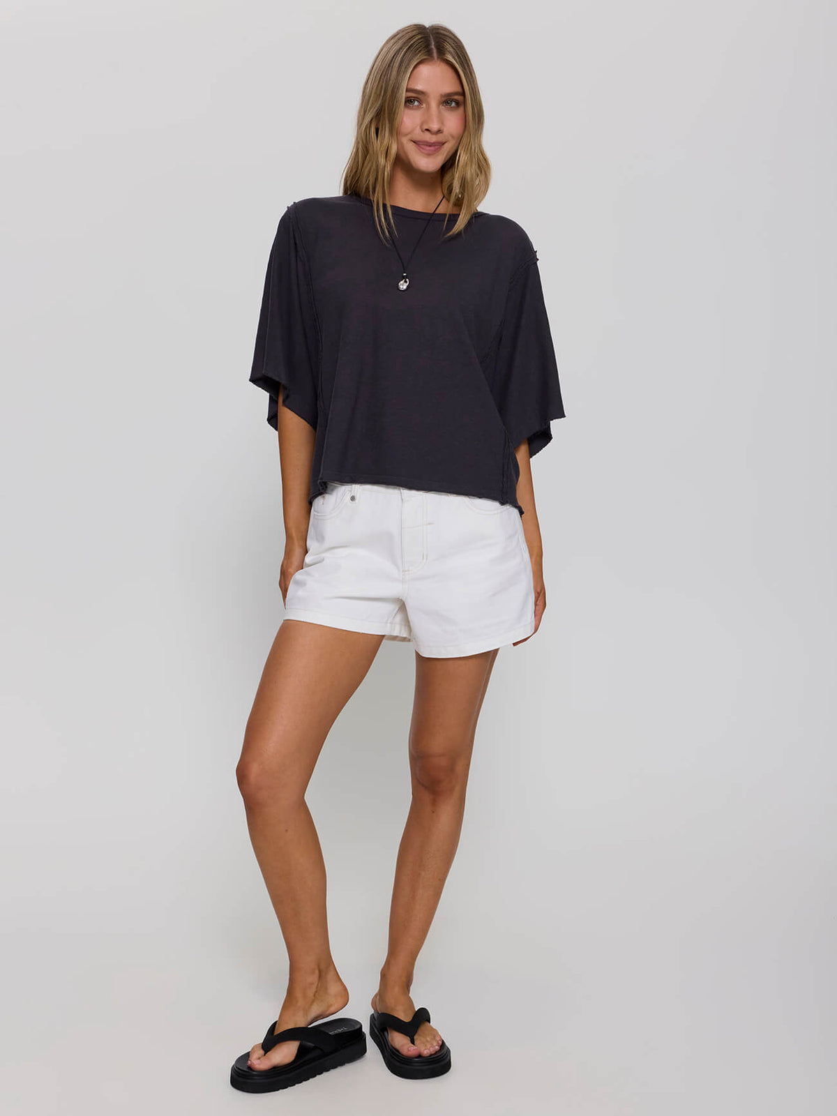 Hemp Extended Shoulder Tee - Ebony 4