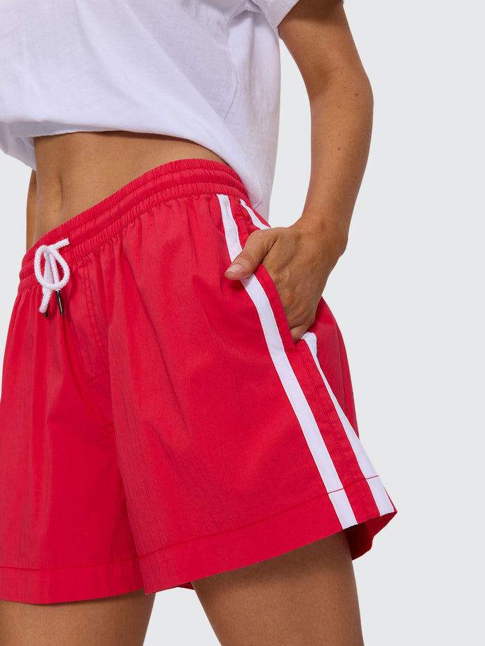 Vega Volley Short - Flame Red 4