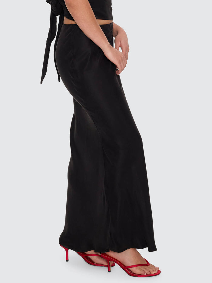 Rhea Bias Maxi Skirt - Black 4