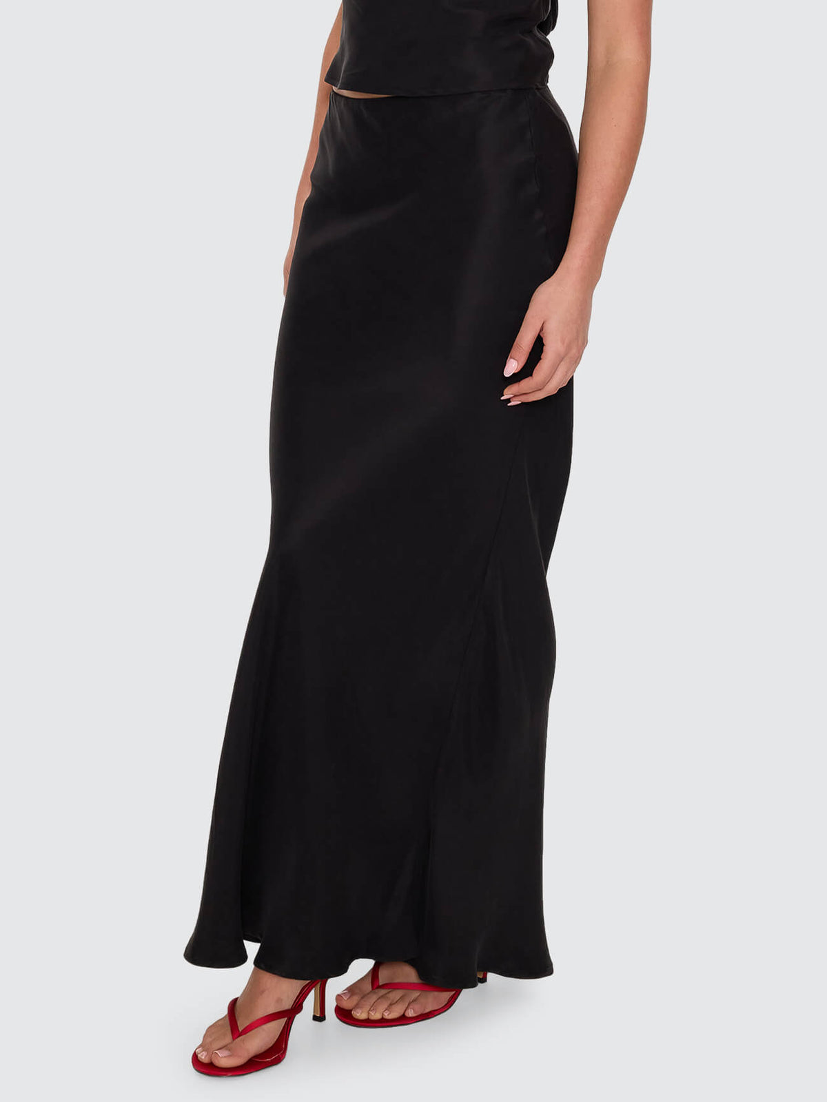 Rhea Bias Maxi Skirt - Black 4