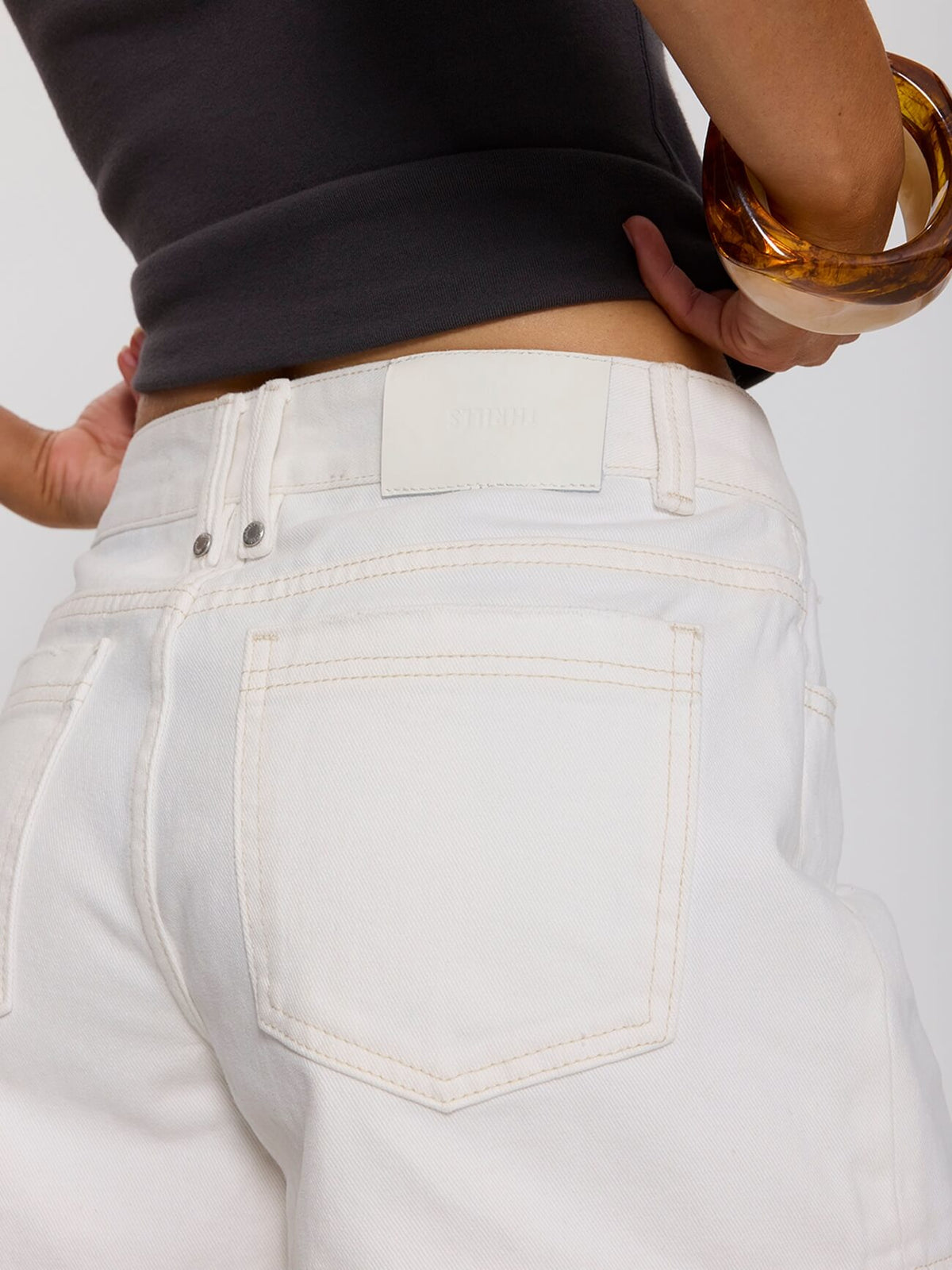 Cara Mid Rise Short - Bright White 4