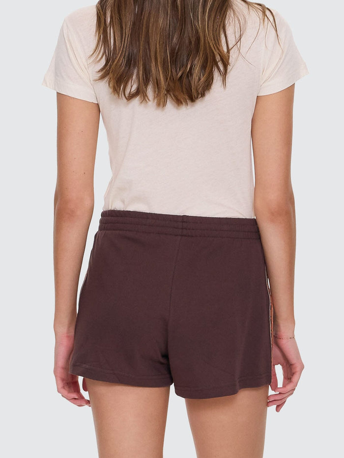 TC Insignia Track Short - Java 4