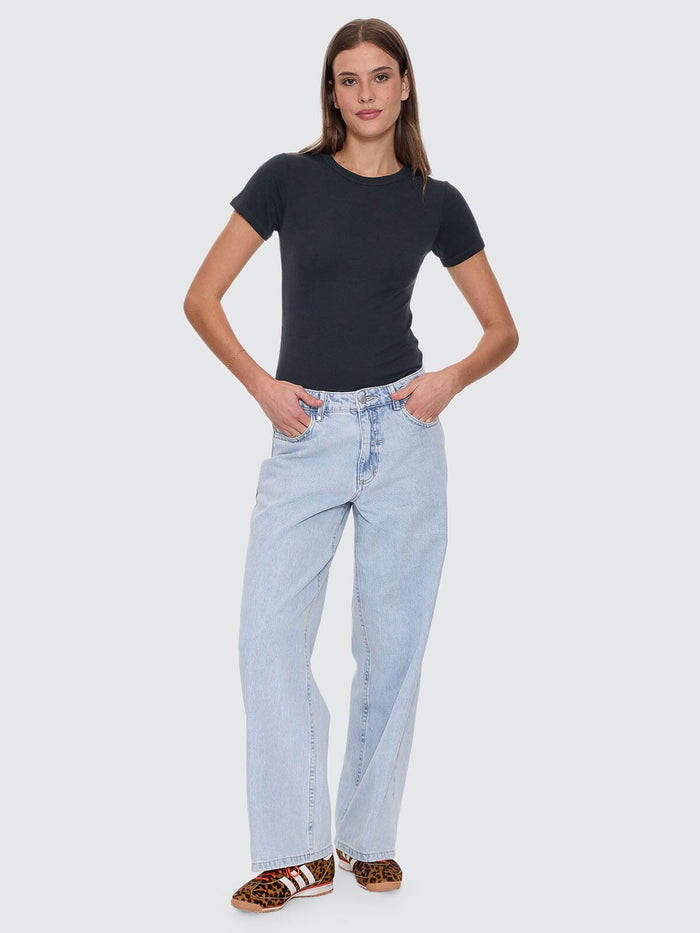 Billie Low Rise Baggy Fortune Favours Jean - Shadow Blue 4