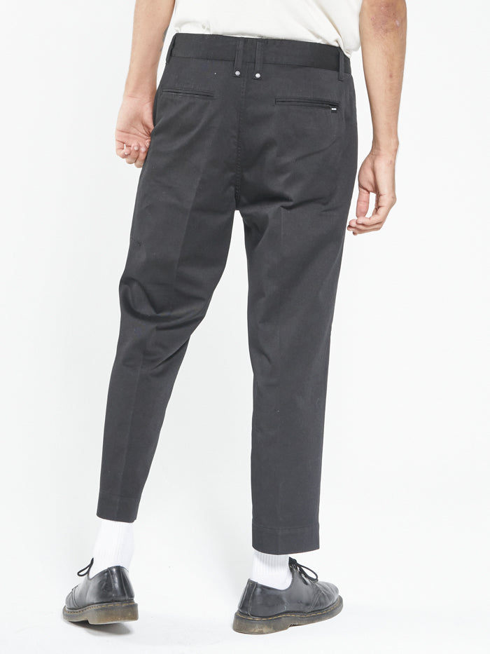 Buy Blake Slim Straight Twill Pant Black Jeans – Larrimor's
