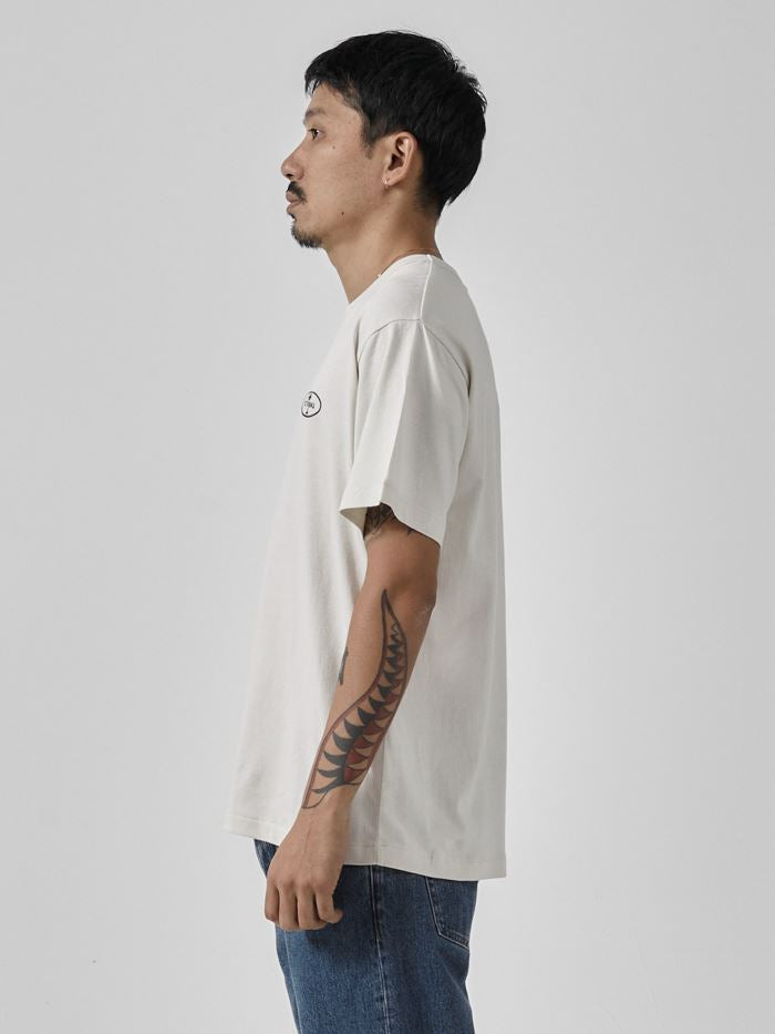 Palm Oval Embro Merch Fit Tee - Heritage White